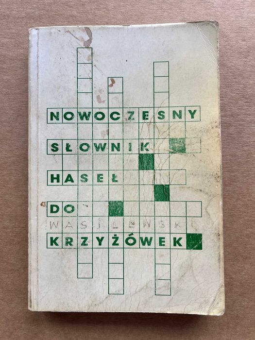Nowoczesny słownik haseł do krzyżówek Krystyna Sarnowska 1993 r.