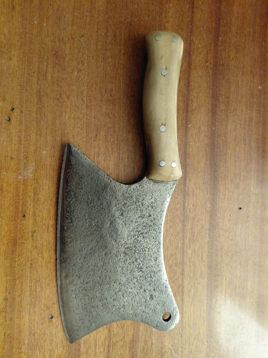 Секач кухонный старинный.