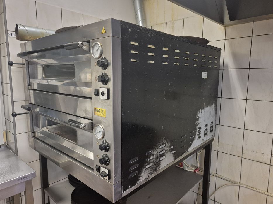 Piec do pizzy Red Fox 12 +podstawa