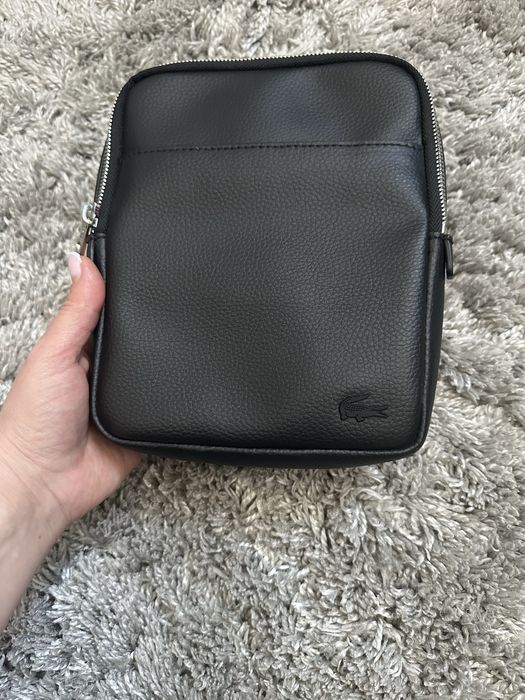 Lacoste чоловіча , нова , 3000 грн