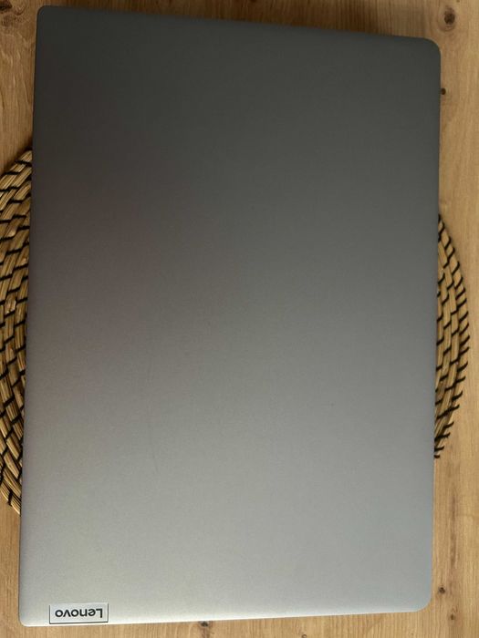 Laptop Lenovo Ideapad 3 (17”)