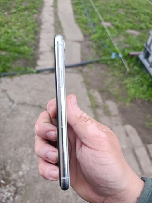 Iphone 11 pro 64gb хорошее состояние