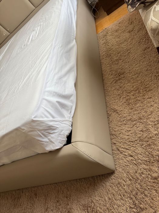 Cama King Size 200x160 com Estrado Elevatório