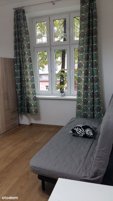 Sprzedam trójpak w centrum Katowic .
