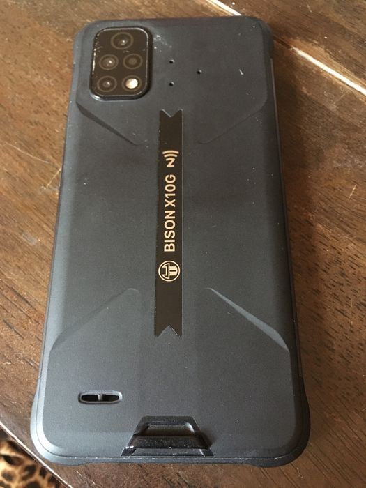 Продам противоударный смартфон Bison x10g nfc