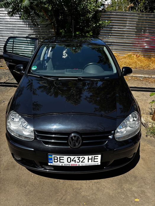 Продам Volkswagen Golf 5