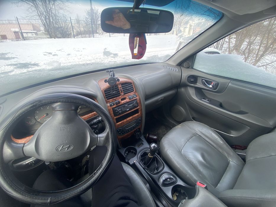 Продам повнопривідний автомобіль