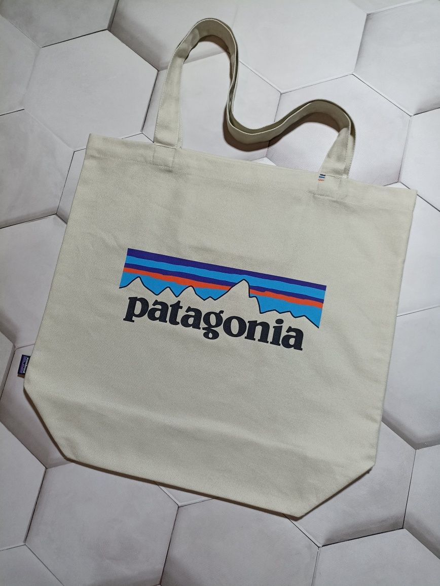Patagonia top market tote