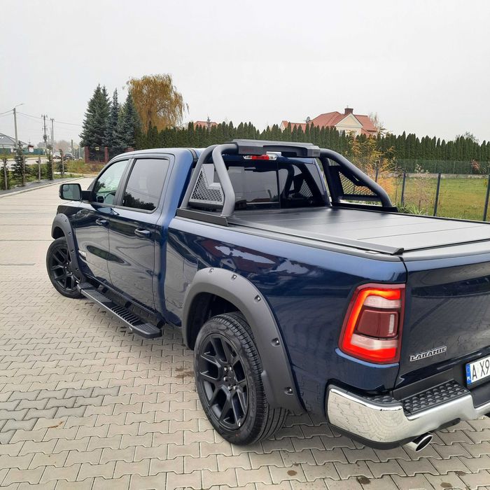 Dodge Ram 1500 HEMI. 5.7 V8 Etorque 401 KM  2023 Rok