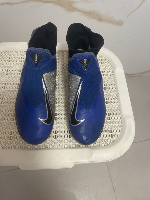 Chuteiras Nike em bom estado N. 41