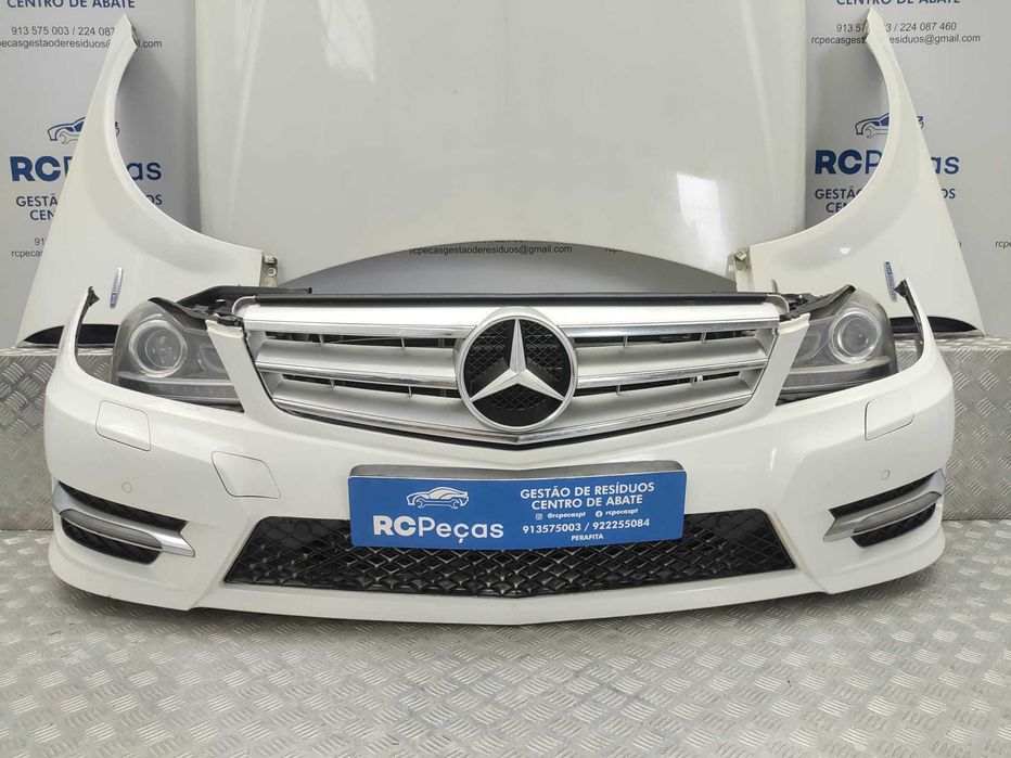 Frente completa Mercedes Benz Class C W204 AMG Facelift Diesel de 2011 a 2015