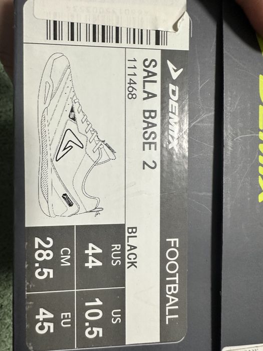 Бутси чоловічі Demix 45 розмір