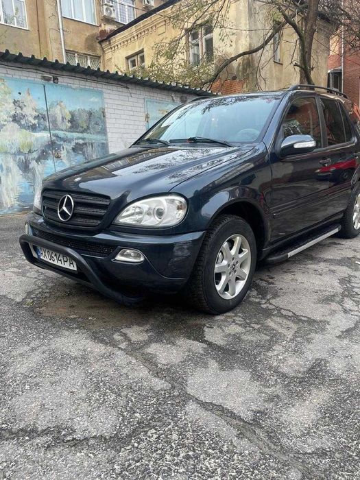 Mercedes-Benz M-Class 2003