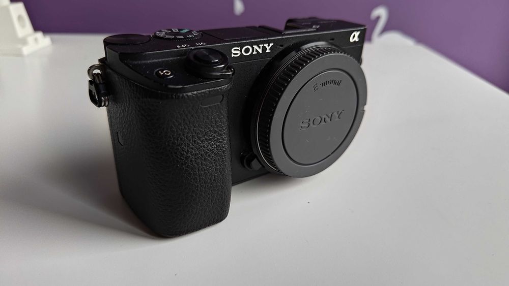 Aparat Sony A6300 body