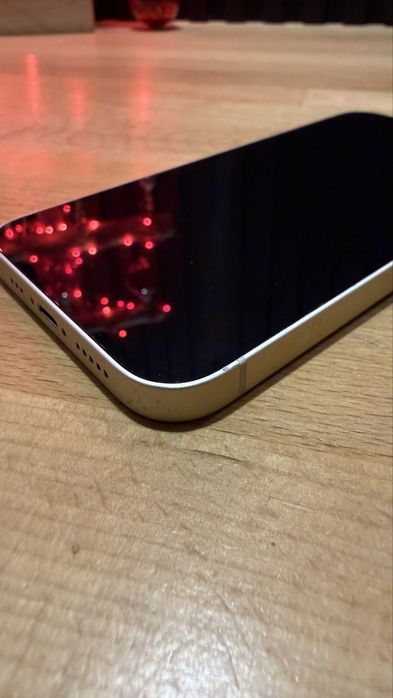 iPhone 13 128 GB bateria 89%