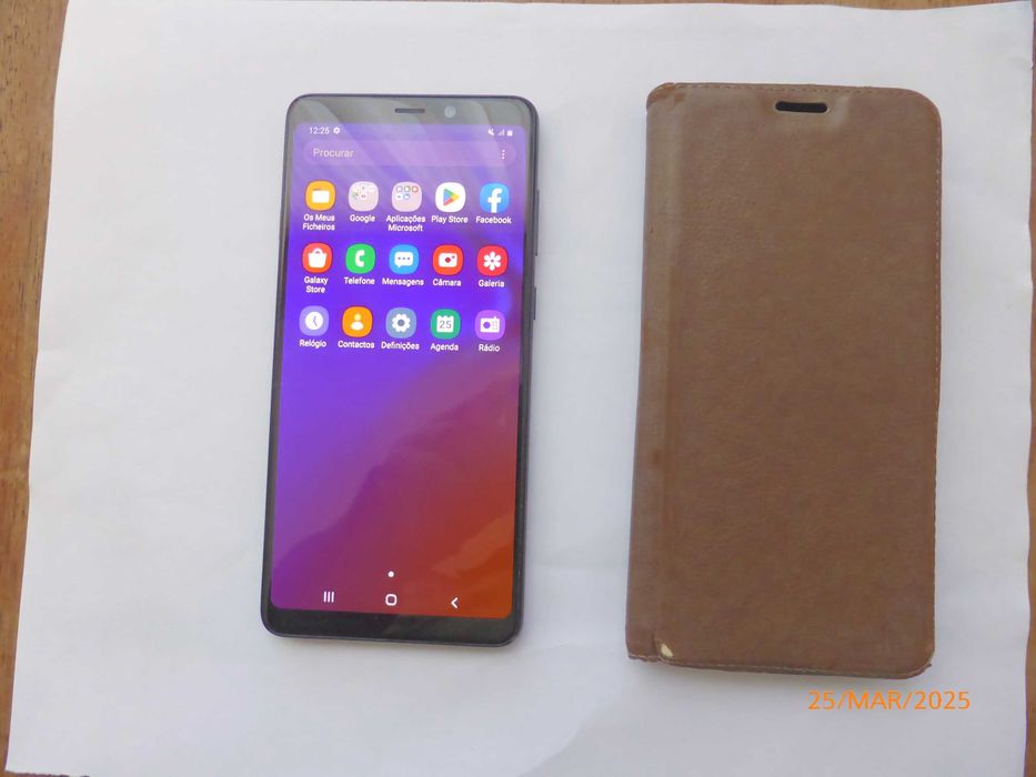 Telemóvel Samsung A9 (2018) Modelo SM-A920F Como novo