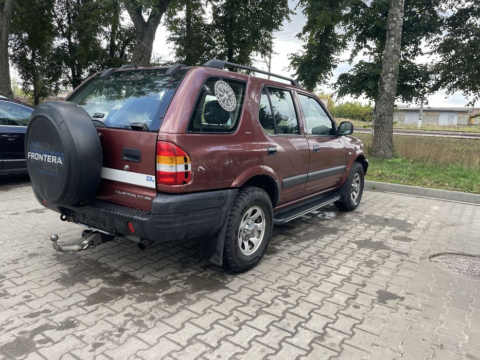 Opel Frontera 2002