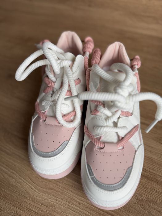 Super buty różowe