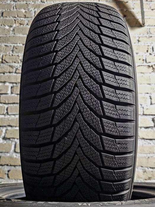 Зимові 215/55r17 Nexen | Czech | 8/7mm | 2022/2020 | Преміум шини/4шт