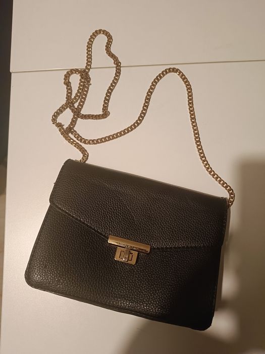 Torebka damska na pasku