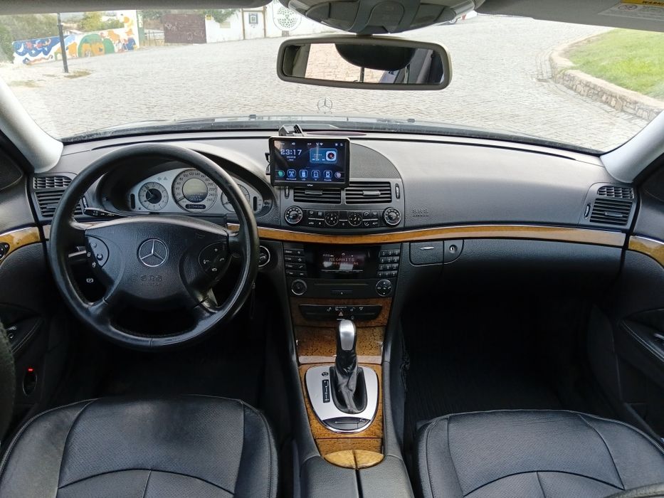 Mercedes E220CDI Avangarde de 2006 em estado novo