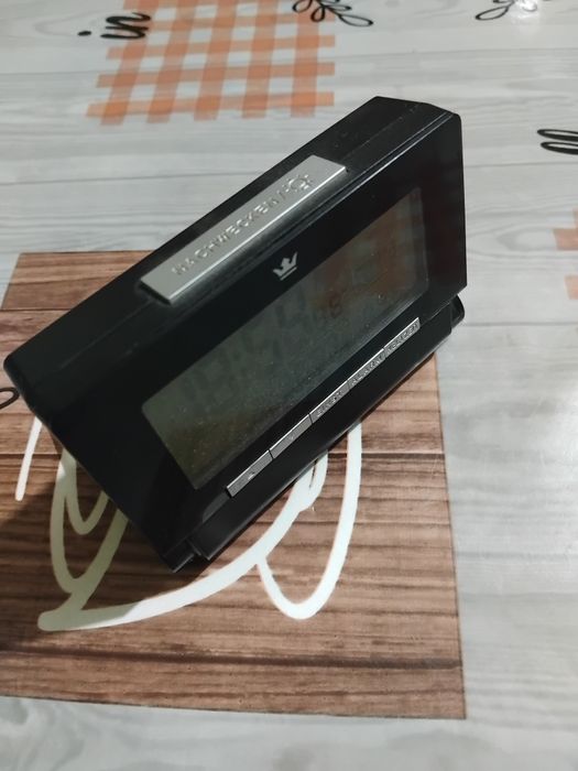 Продам електроные часы