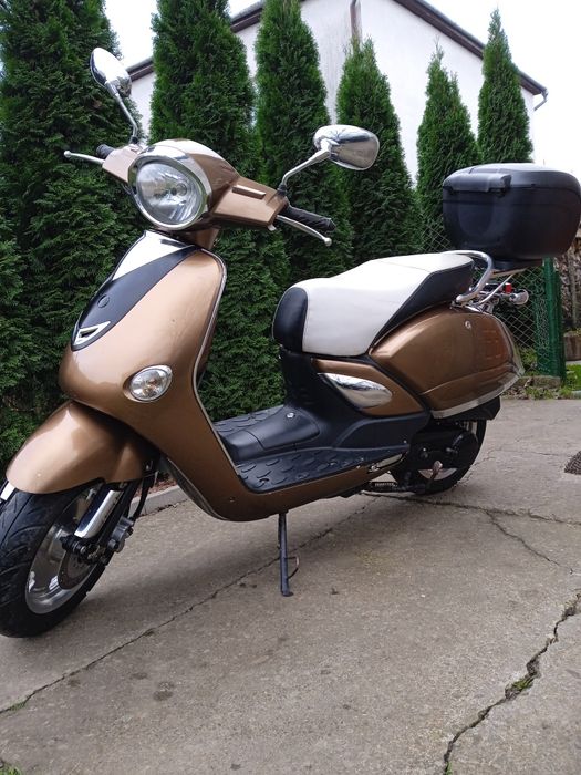 Продам скутер двохмісний