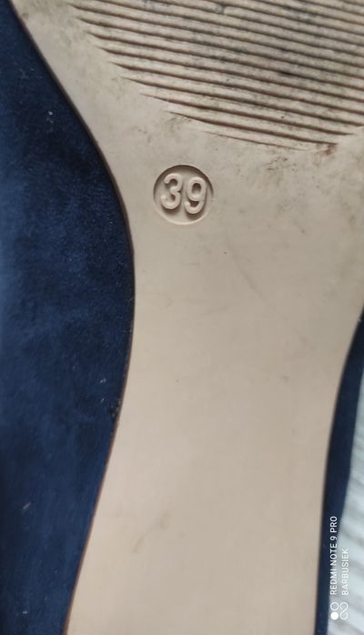 Granatowe czółenka Graceland 39