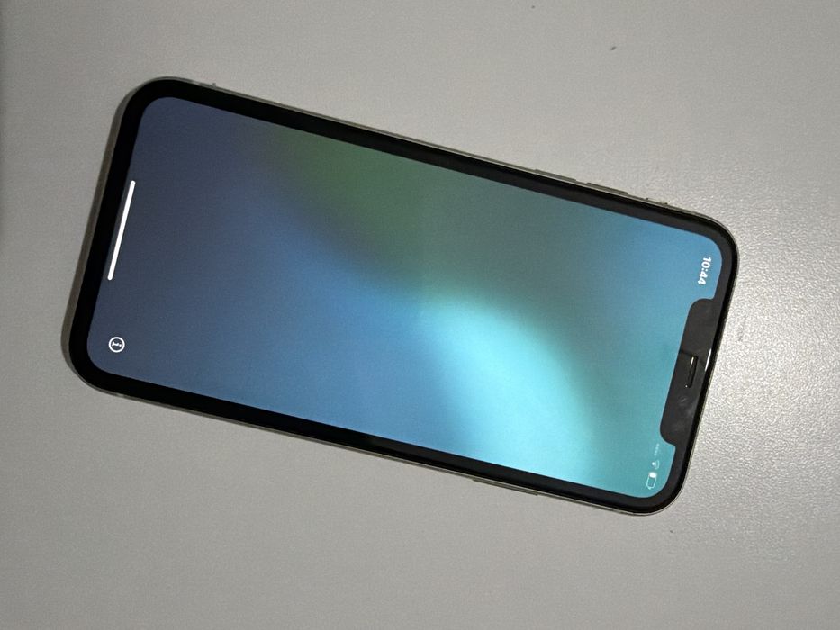 Iphone 11 ( usaso mas novo )