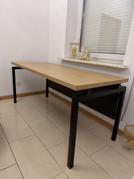 Sprzedam biurko, blat do butiku