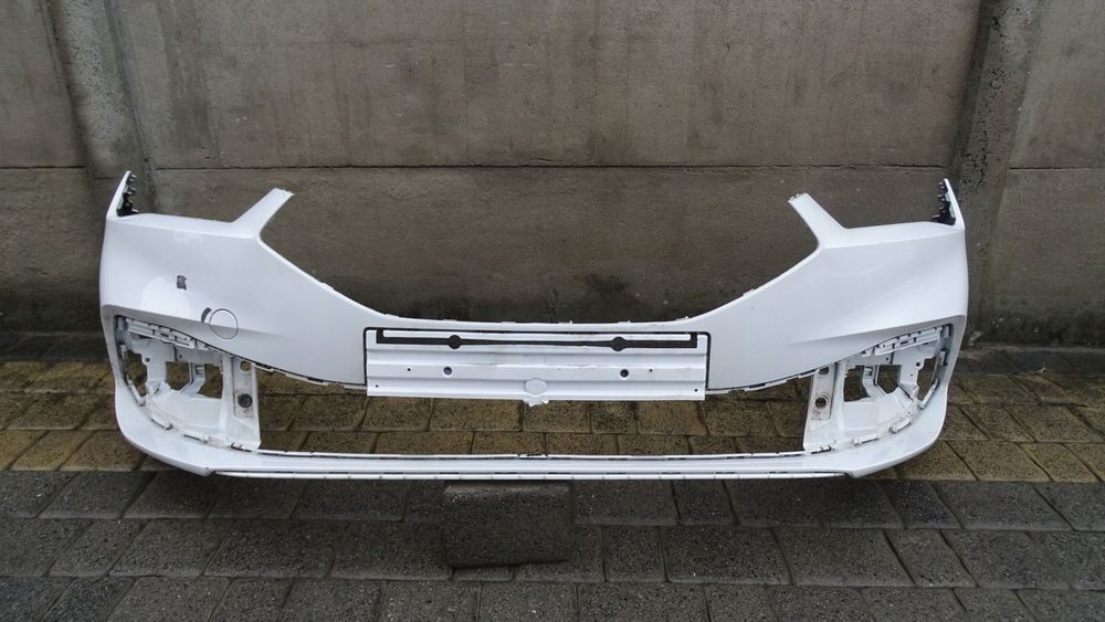 SEAT LEON IV 5FA - zderzak przedni