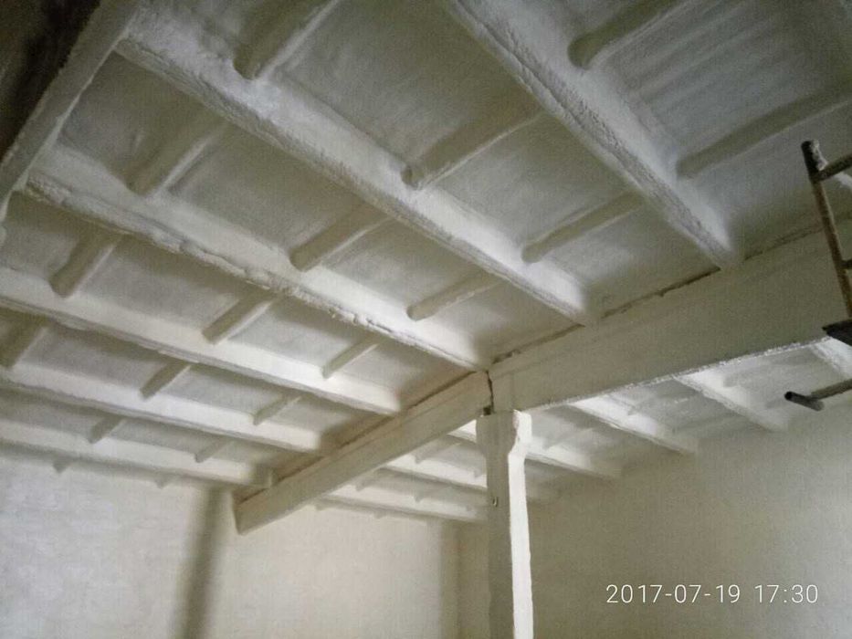 Пінополіуретан закрита комірка жорстка піна ППУ БАСФ утеплення