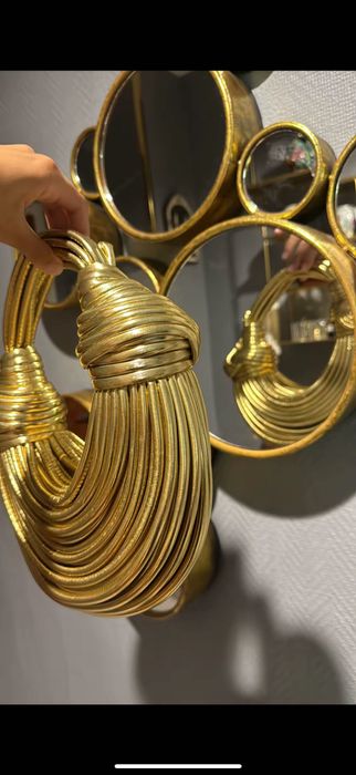 Стильна сумка для яскравих жінок