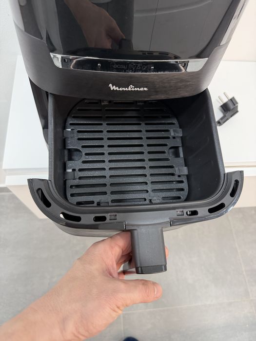 Airfryer Moulinex TOP usada apenas 1 vez