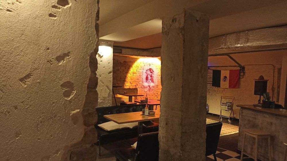 Na sprzedaż – bar w centrum Warszawy