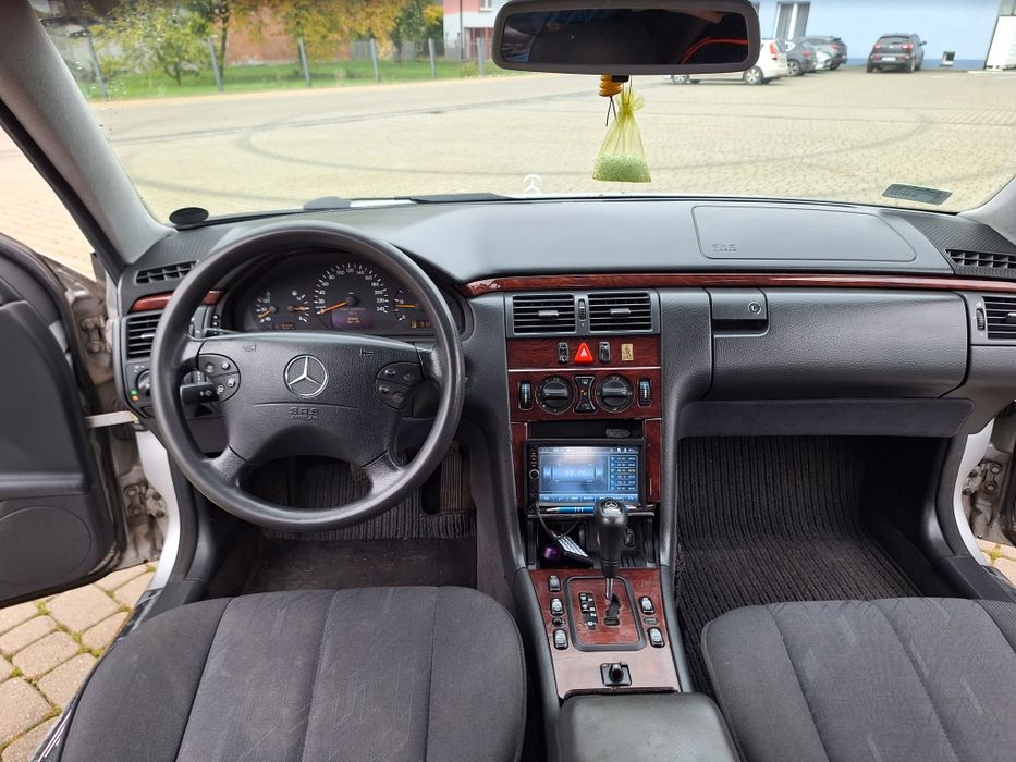 MERC W210 nowe opłaty! Niski przebieg!