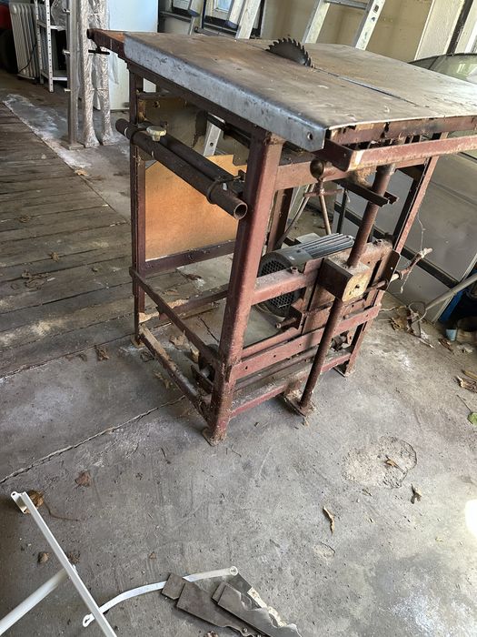 Pila stolowa 2.2kW 380v / 220v krajzega