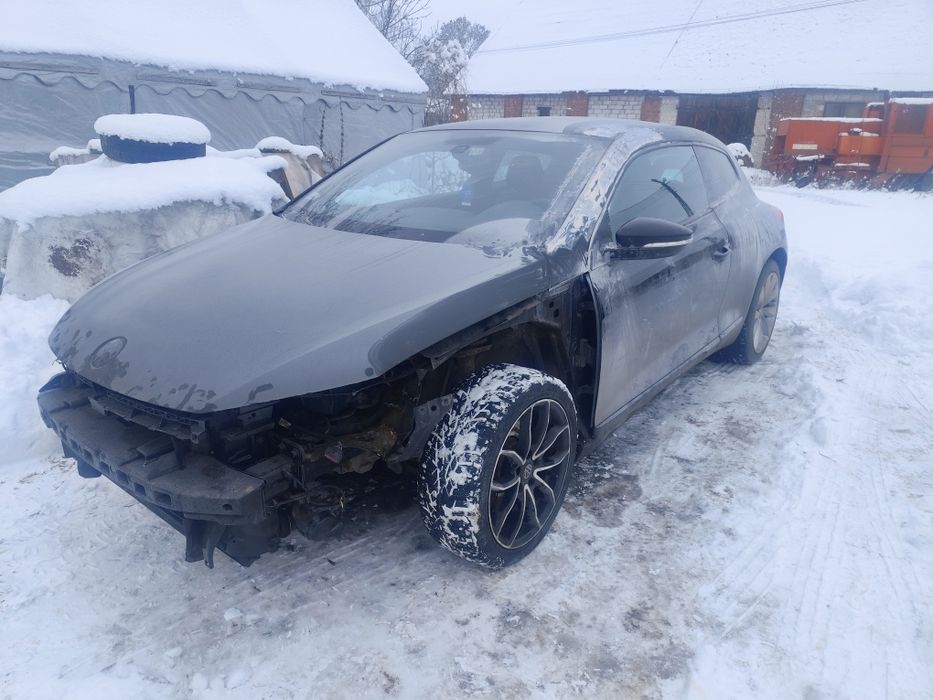 VW Scirocco 1.4 160km uszkodzony