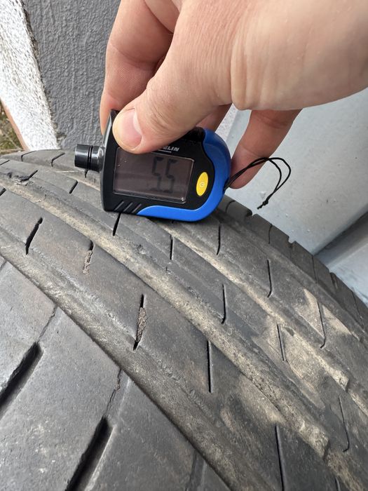 Літні шини літо Good Year 225 50 R17