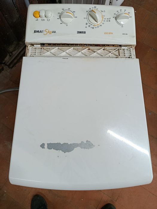 Вертикальная стиральная машина Zanussi 5 кг