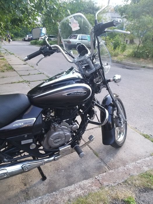 Мотоцикл Аvenger 220 cruise
