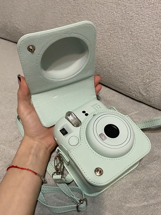 Фотокамера миттєвого друку Fujifilm Instax Mini 12 Mint Green