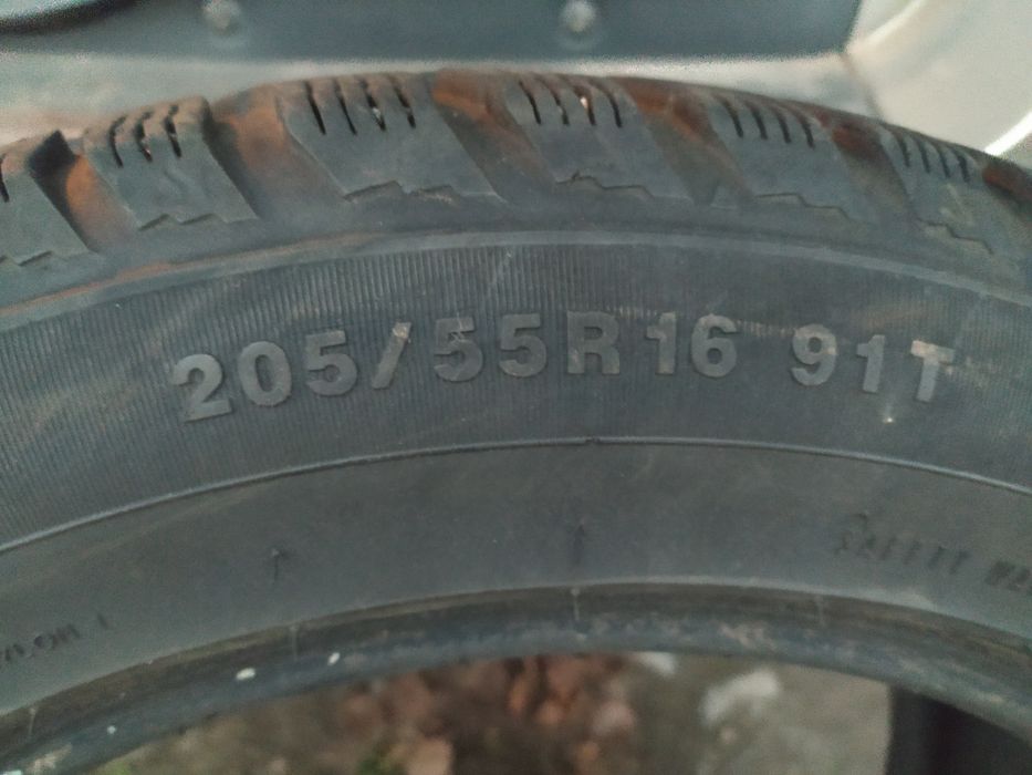 Продам шини зимові