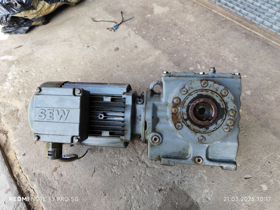 Motoreduktor przekładnia sew 12obr 0.55kw