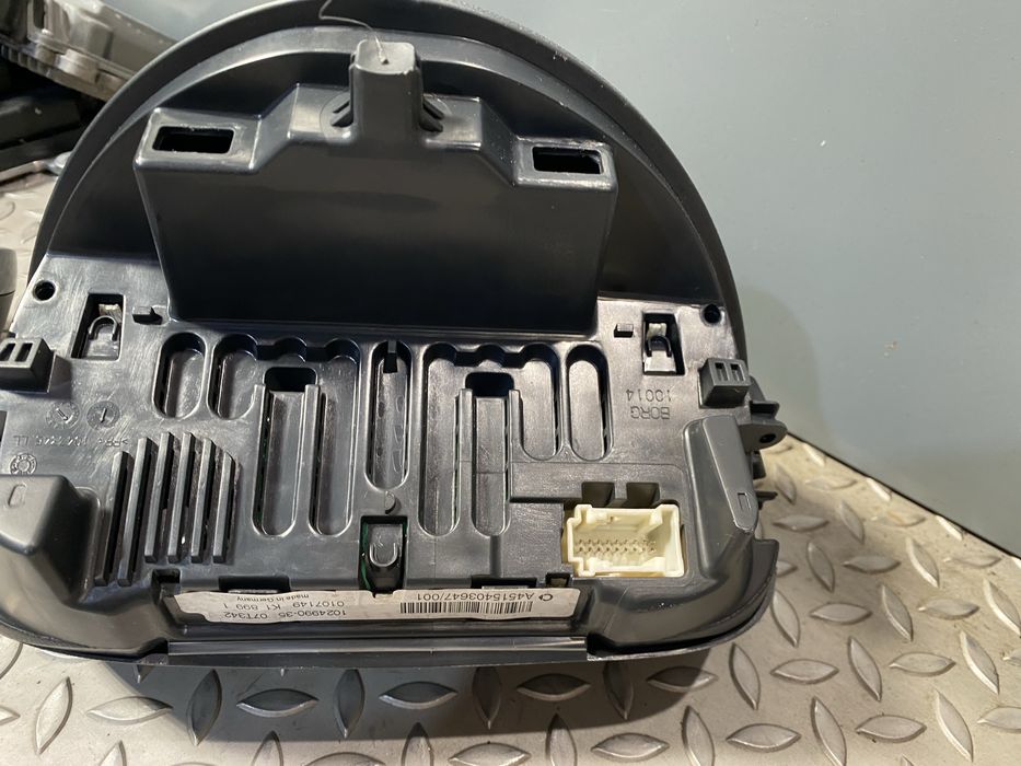 Quadrante conta kms smart 451 0.8 CDI A4515403647/001