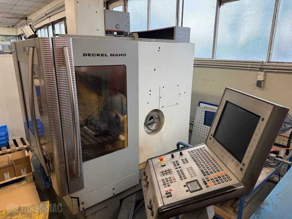 Фрезерний верстат з ЧПУ DECKEL MAHO DMU 50T