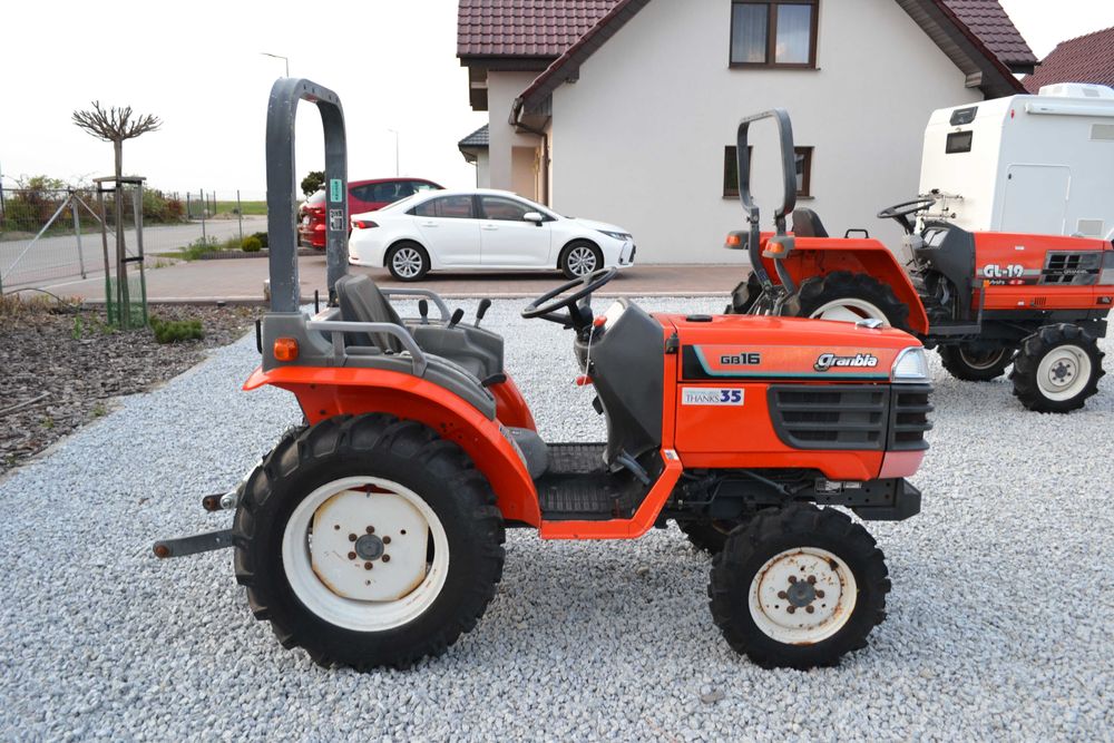 Traktorek japoński  Kubota Yanmar mini traktor japonski