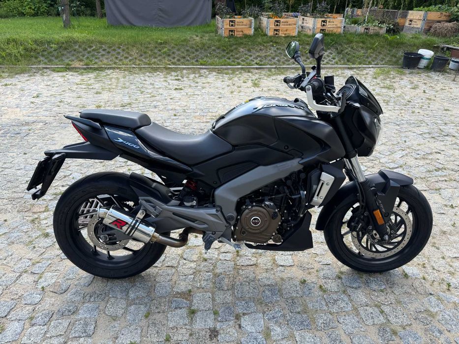 Bajaj Dominar 400 (2018) ABS.  KTM DUKE 390 YAMAHA MT07/MT03