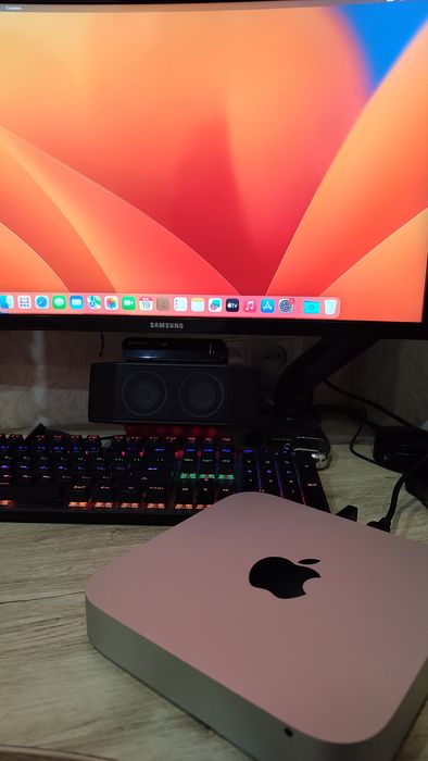 Apple Mac mini 2012 A1347, SSD 240 Gb, HDD 500 Gb, ОЗУ 8 Gb