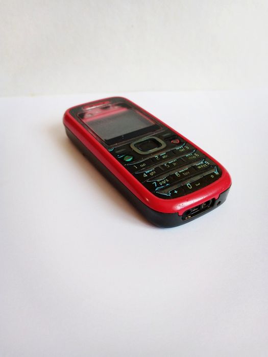 Телефон Nokia 1208